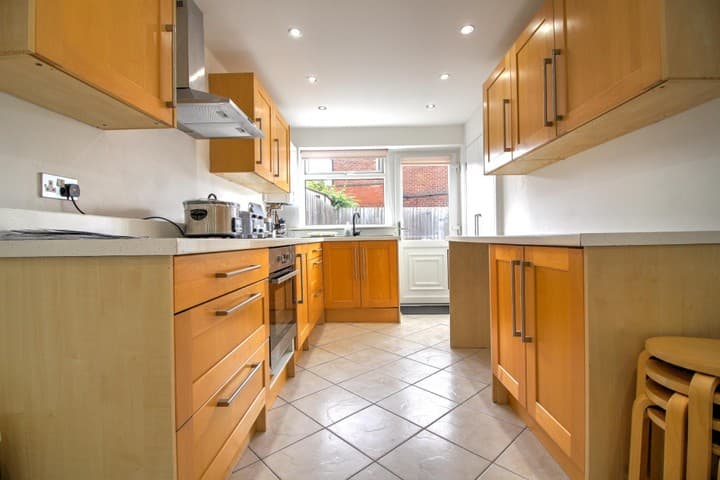 2 bedrooms house for sale in Newcastle Upon Tyne, United Kingdom - Image 5