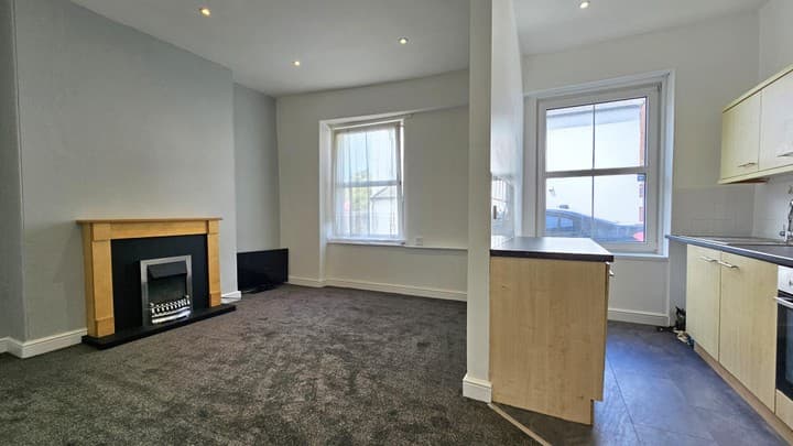 1 bedroom apartment for sale in Plymouth, United Kingdom - Image 4