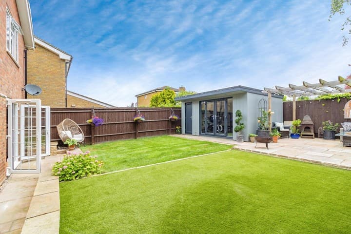 4 bedrooms house for sale in Newport Pagnell, United Kingdom - Image 5