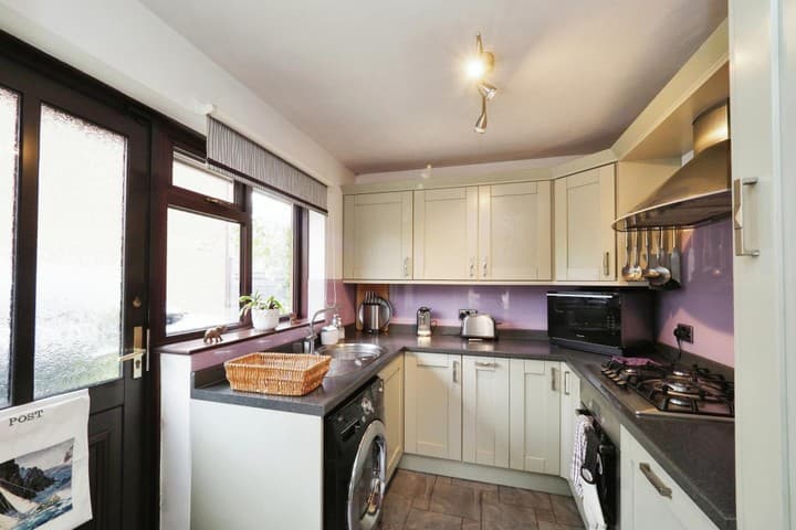 2 bedrooms house for sale in Nottingham, United Kingdom - Image 6