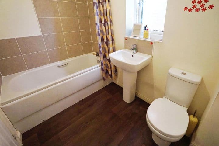 3 bedrooms house for sale in Wolverhampton, United Kingdom - Image 4