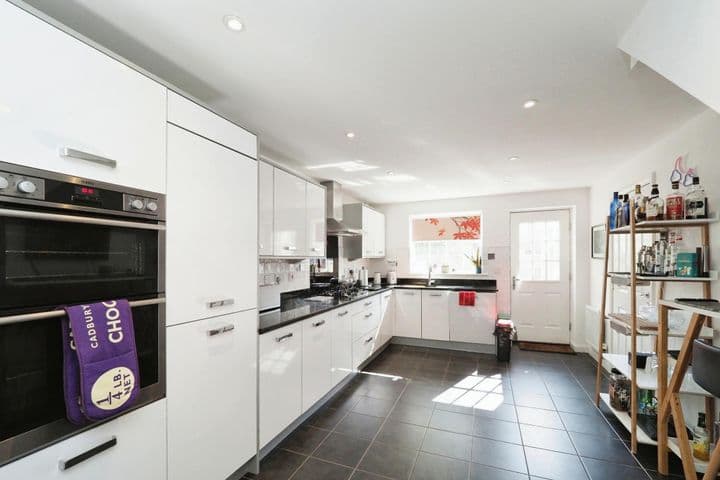 5 bedrooms house for sale in Nottingham, United Kingdom - Image 3