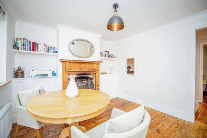 2 bedrooms house for sale in Rochester, United Kingdom - Image 5