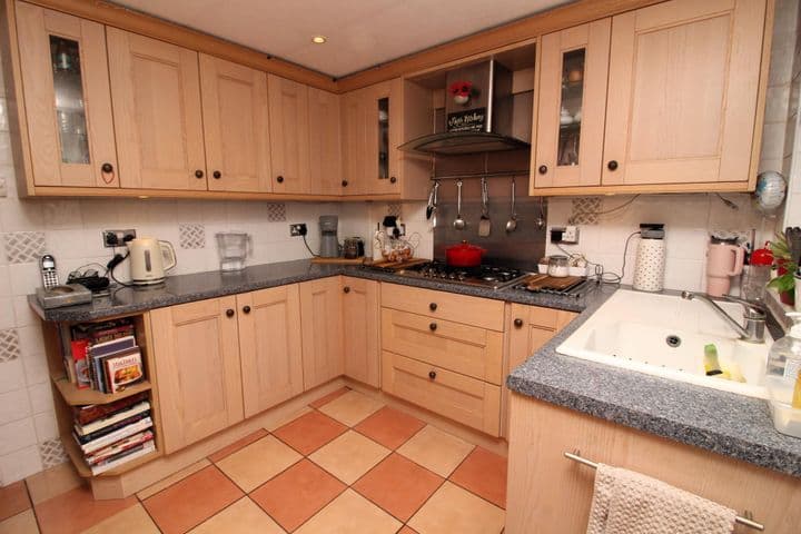 3 bedrooms house for sale in South Ockendon, United Kingdom - Image 9