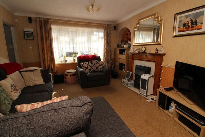 3 bedrooms house for sale in South Ockendon, United Kingdom - Image 6