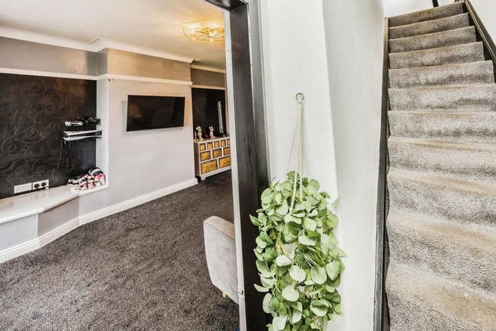 2 bedrooms house for sale in Huddersfield, United Kingdom - Image 8