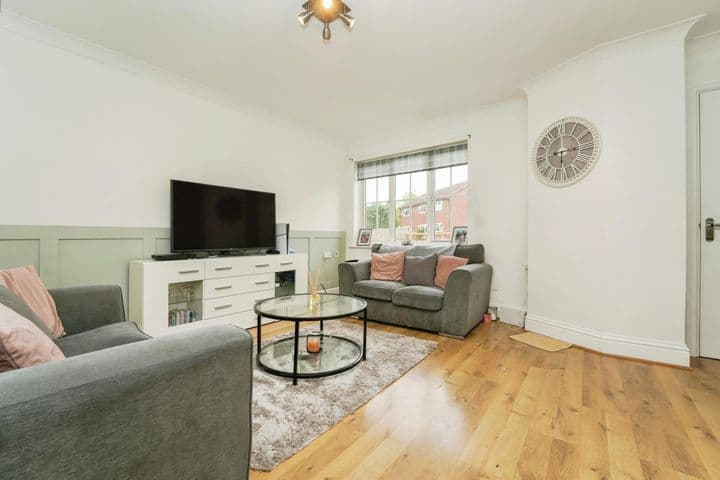 3 bedrooms house for sale in Gloucester, United Kingdom - Image 4