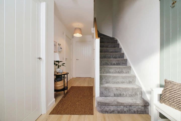 2 bedrooms house for sale in Glasgow, United Kingdom - Image 3