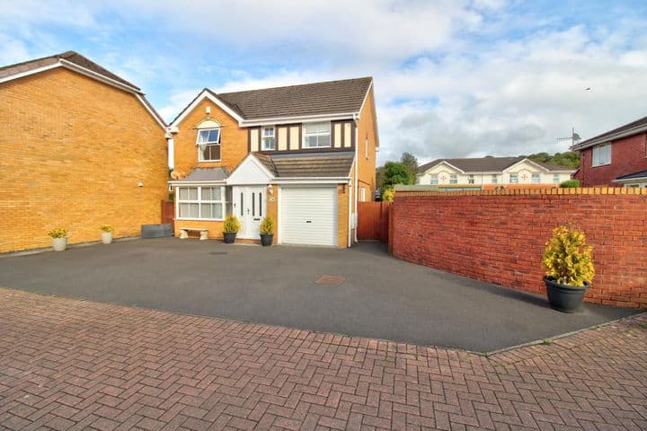 4 bedrooms house for sale in Newport, United Kingdom - Image 6