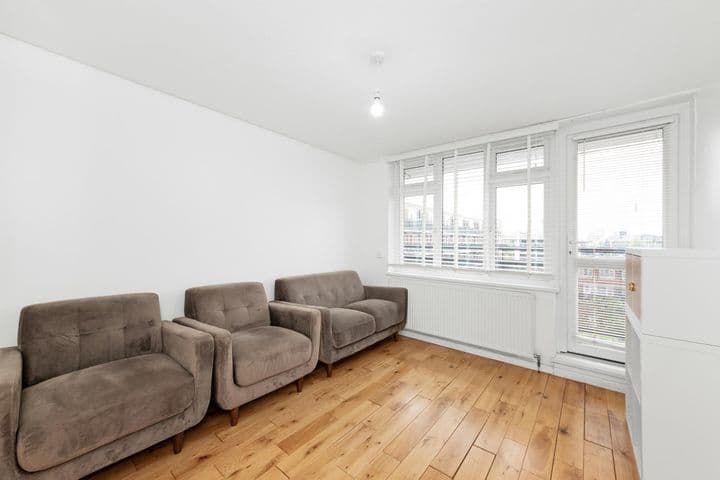 1 bedroom apartment for sale in London, United Kingdom - Image 6