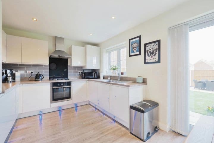 3 bedrooms house for sale in Gainsborough, United Kingdom - Image 5