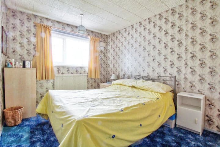 3 bedrooms house for sale in Luton, United Kingdom - Image 10