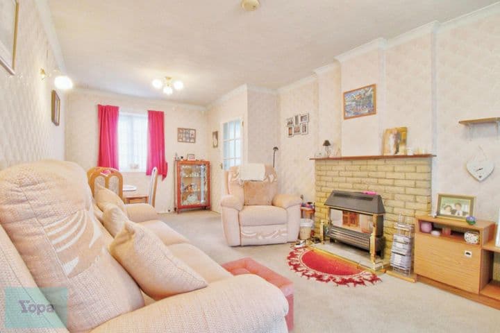 3 bedrooms house for sale in Luton, United Kingdom - Image 4