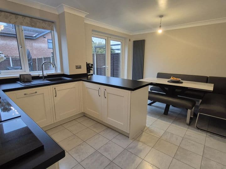 3 bedrooms house for sale in Halesowen, United Kingdom - Image 7