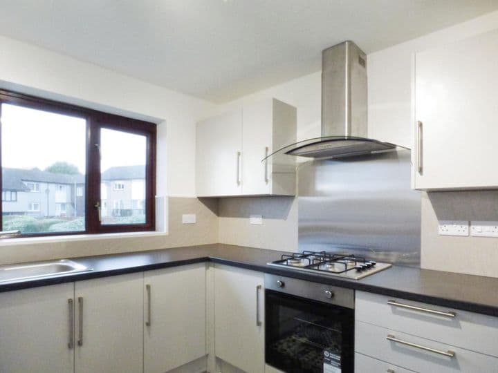 2 bedrooms apartment for sale in Cowdenbeath, United Kingdom - Image 6