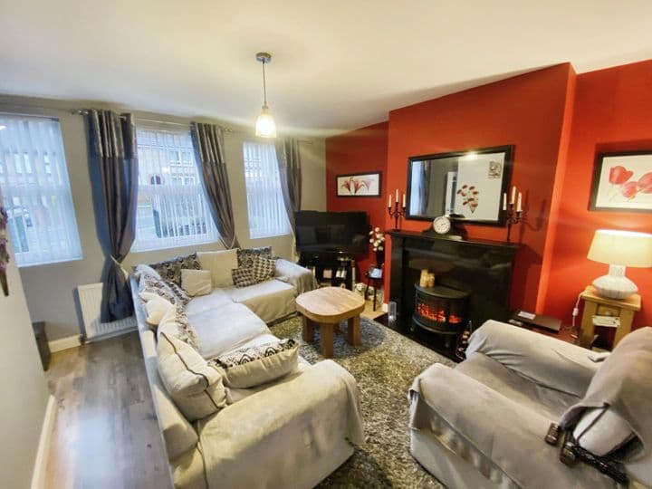 3 bedrooms house for sale in Sheffield, United Kingdom - Image 3