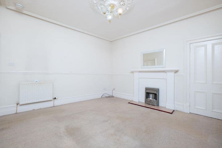 1 bedroom apartment for sale in Montrose, United Kingdom - Image 6