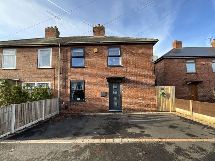 3 bedrooms house for sale in Alfreton, United Kingdom - Image 2