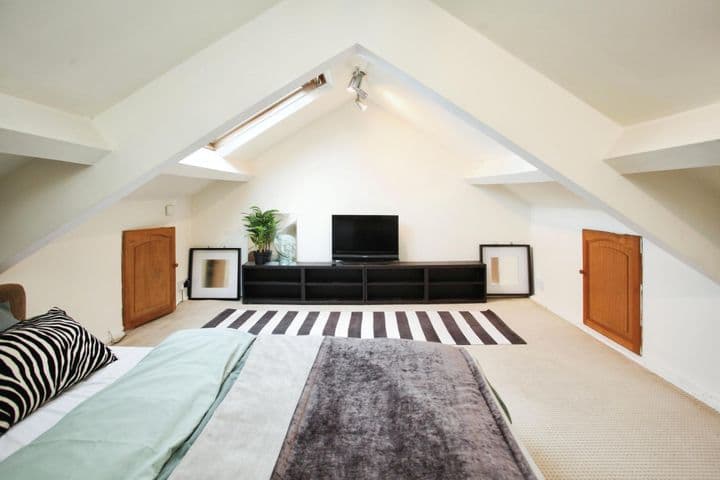 2 bedrooms house for sale in Pontypridd, United Kingdom - Image 4