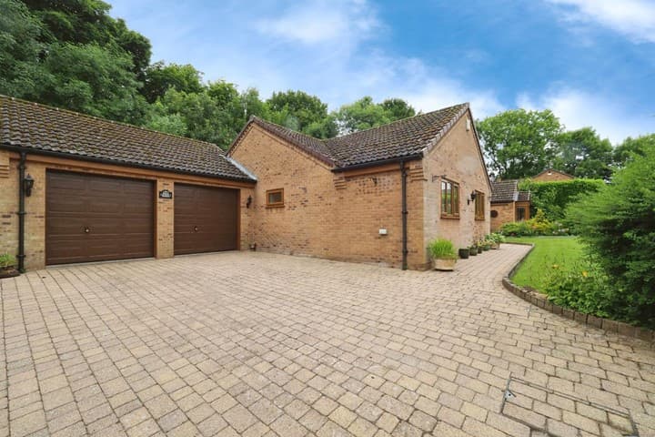 4 bedrooms house for sale in Sutton-In-Ashfield, United Kingdom - Image 20