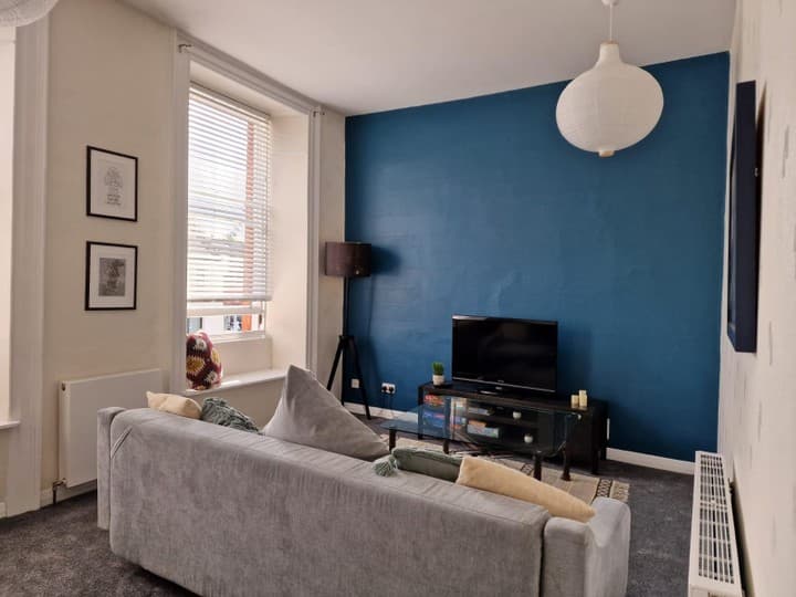 1 bedroom apartment for sale in Musselburgh, United Kingdom - Image 2