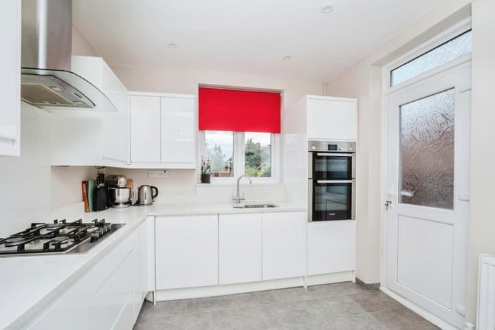 4 bedrooms house for sale in Ruislip, United Kingdom - Image 5