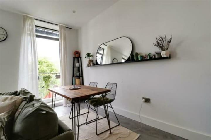 1 bedroom apartment for sale in Chelmsford, United Kingdom - Image 6