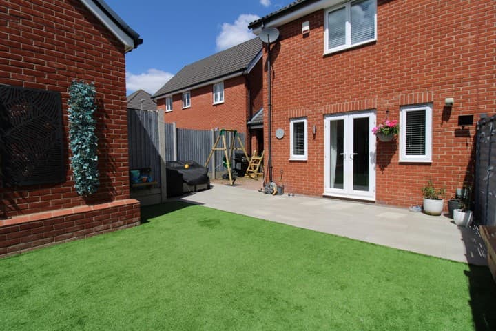 2 bedrooms house for sale in Basildon, United Kingdom - Image 19