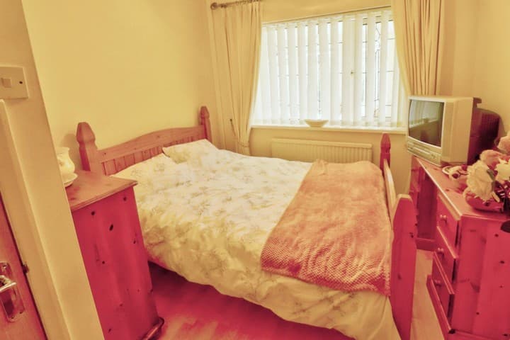 3 bedrooms house for sale in Rotherham, United Kingdom - Image 13