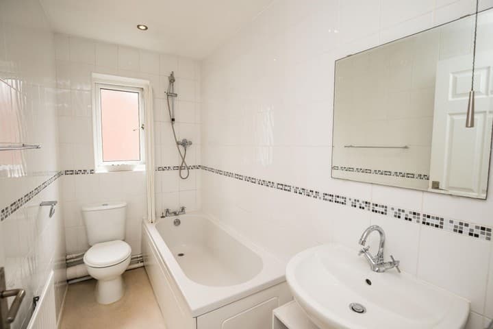 2 bedrooms house for sale in Ellesmere Port, United Kingdom - Image 12