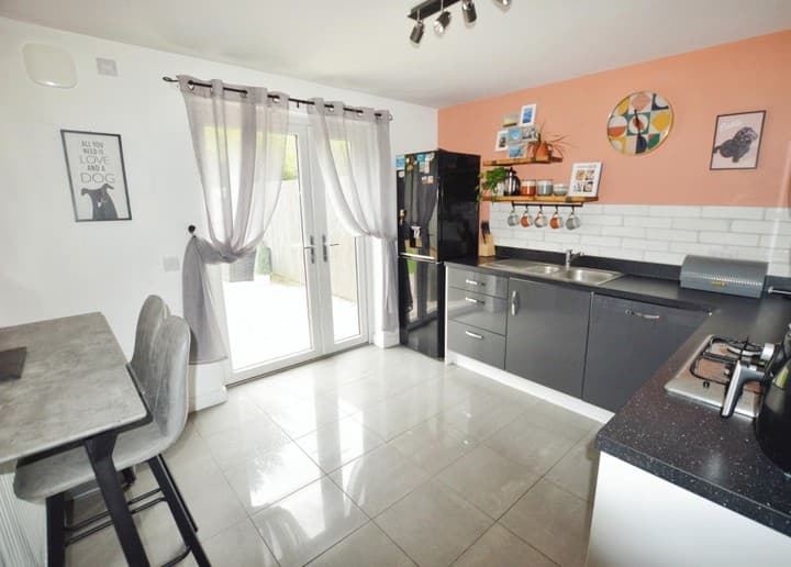2 bedrooms house for sale in Glasgow, United Kingdom - Image 6