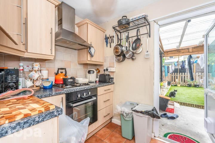 3 bedrooms house for sale in Gravesend, United Kingdom - Image 10