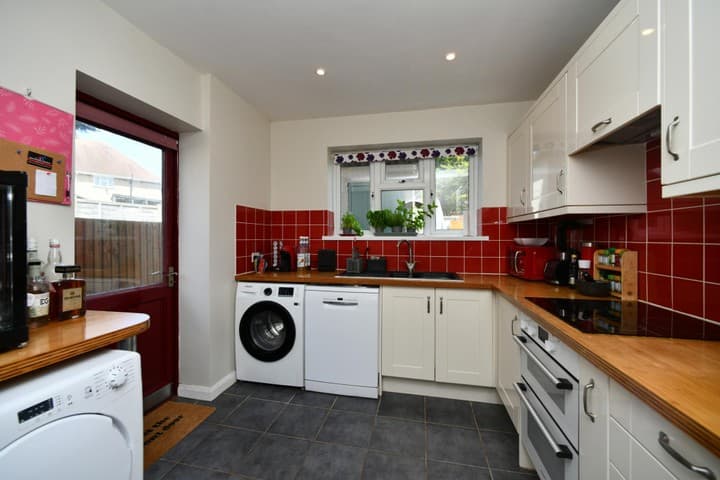 4 bedrooms house for sale in Hove, United Kingdom - Image 4