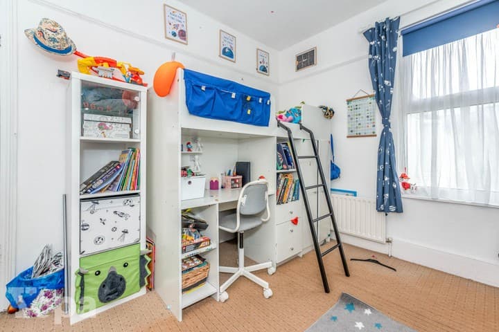 3 bedrooms house for sale in Gravesend, United Kingdom - Image 14