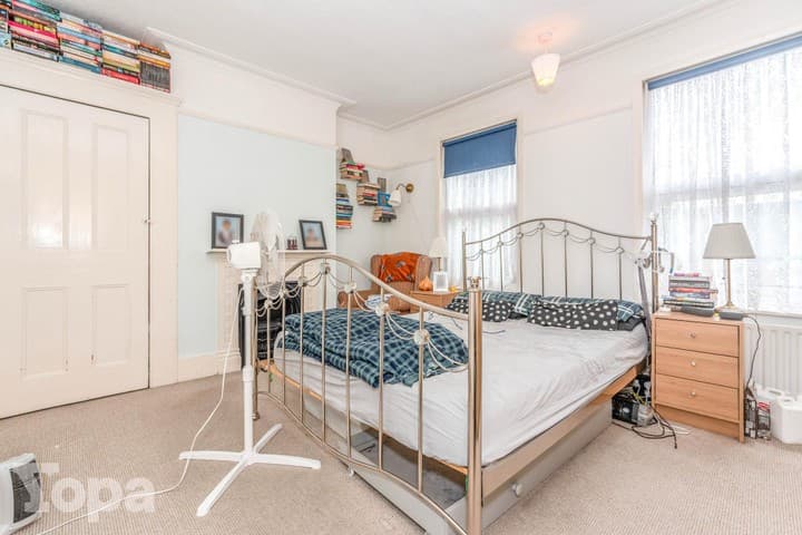 3 bedrooms house for sale in Gravesend, United Kingdom - Image 13