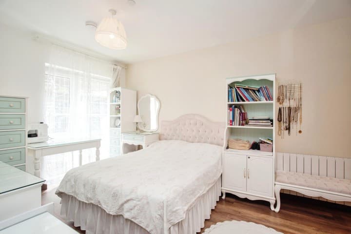 3 bedrooms apartment for sale in Watford, United Kingdom - Image 5