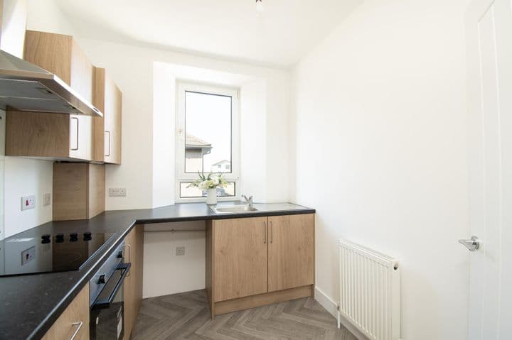 1 bedroom apartment for sale in Montrose, United Kingdom - Image 6