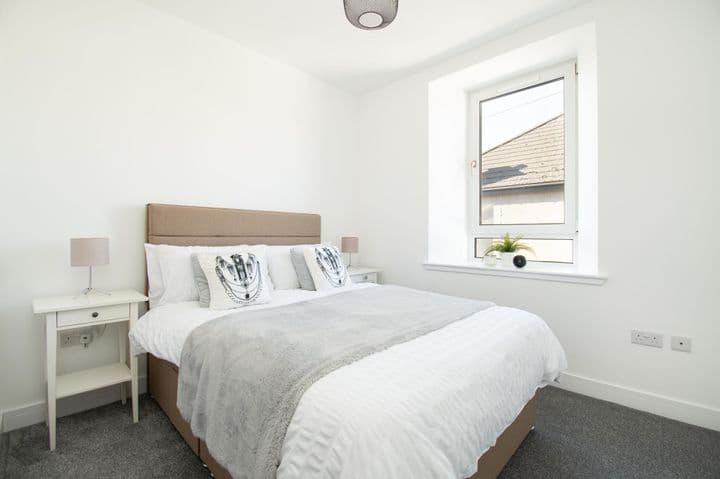 1 bedroom apartment for sale in Montrose, United Kingdom - Image 11