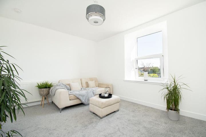 1 bedroom apartment for sale in Montrose, United Kingdom - Image 8