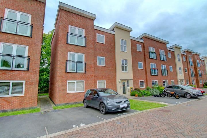 1 bedroom apartment for sale in Rugeley, United Kingdom - Image 11