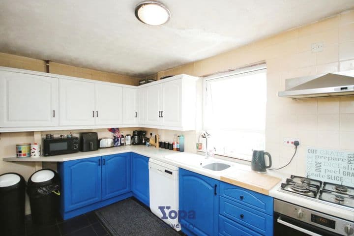 2 bedrooms house for sale in Coventry, United Kingdom - Image 6