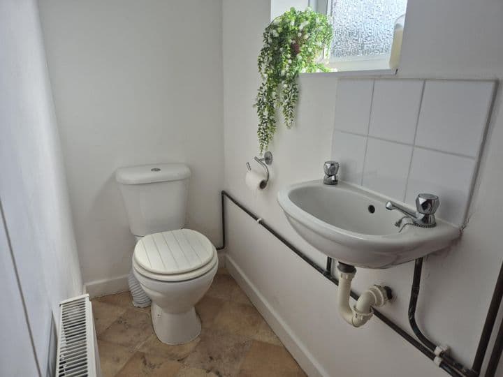 2 bedrooms house for sale in Halesowen, United Kingdom - Image 6