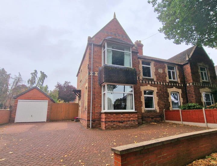 3 bedrooms house for sale in Kettering, United Kingdom - Image 2