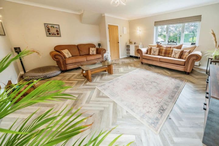 5 bedrooms house for sale in Milton Keynes, United Kingdom - Image 8