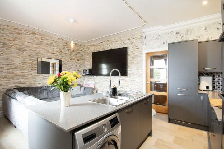 2 bedrooms apartment for sale in Brechin, United Kingdom - Image 3