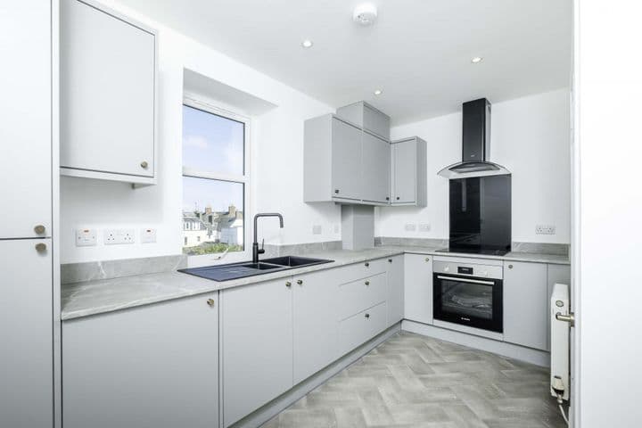 2 bedrooms apartment for sale in Montrose, United Kingdom - Image 3