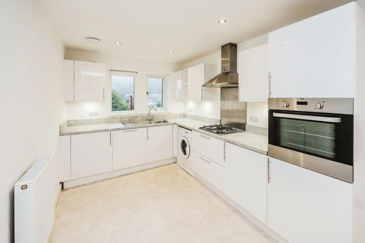 3 bedrooms house for sale in Holmfirth, United Kingdom - Image 3