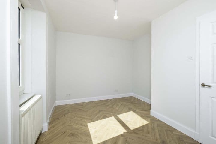 2 bedrooms apartment for sale in Montrose, United Kingdom - Image 12