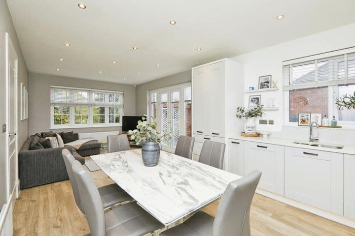 4 bedrooms house for sale in Derby, United Kingdom - Image 5