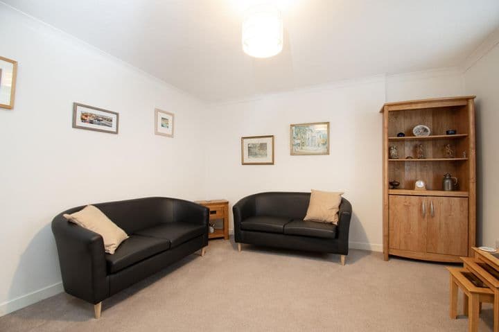 2 bedrooms apartment for sale in Montrose, United Kingdom - Image 12